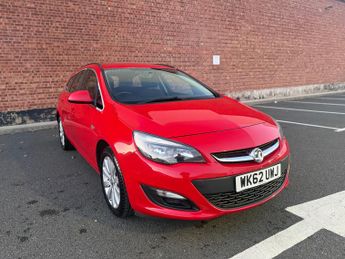 Vauxhall Astra 2.0 CDTi Tech Line Sports Tourer Euro 5 (s/s) 5dr