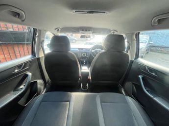 Skoda Rapid Spaceback 1.6 TDI SE Tech Hatchback 5dr Diesel DSG Euro 5 (90 ps)