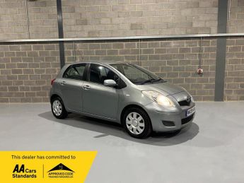 Toyota Yaris 1.33 Dual VVT-i TR Euro 4 (s/s) 5dr