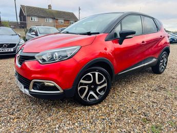Renault Captur 1.2 TCe ENERGY Signature Nav Auto Euro 6 (s/s) 5dr