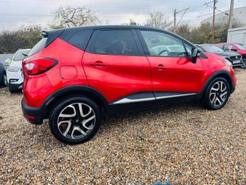 Renault Captur 1.2 TCe ENERGY Signature Nav Auto Euro 6 (s/s) 5dr