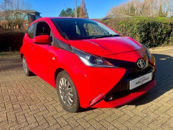 Toyota AYGO 1.0 VVT-i x-play Euro 6 5dr
