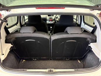 Peugeot 107 1.0 12V Allure Euro 5 5dr