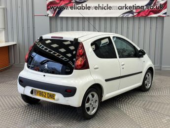 Peugeot 107 1.0 12V Allure Euro 5 5dr