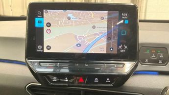 Volkswagen ID.3 Pro Performance 58kWh Life Hatchback 5dr Electric Auto (204 ps)