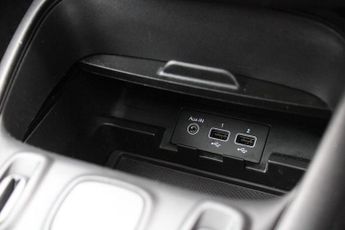 Smart forfour 17.6kWh Premium Auto 5dr (22kW Charger)