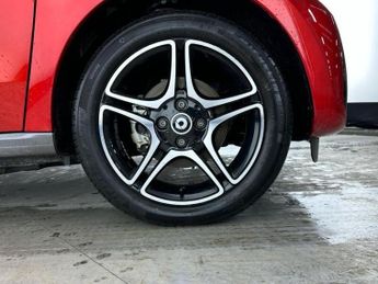 Smart forfour 17.6kWh Premium Auto 5dr (22kW Charger)