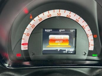 Smart forfour 17.6kWh Premium Auto 5dr (22kW Charger)