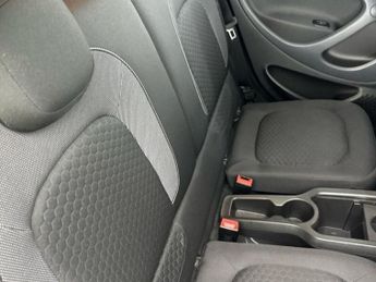 Smart forfour 17.6kWh Premium Auto 5dr (22kW Charger)