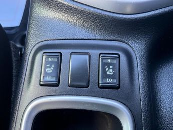 Nissan Navara 2.3 dCi Tekna Auto 4WD Euro 6 4dr