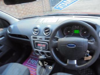 Ford Fusion 1.6 Titanium 5dr