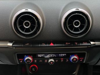 Audi A3 1.4 TFSI e-tron Sportback e-S Tronic Euro 6 5dr 8.8kWh