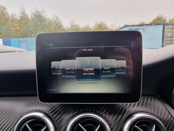 Mercedes-Benz A Class 1.5 A180d AMG Line (Premium) 7G-DCT Euro 6 (s/s) 5dr