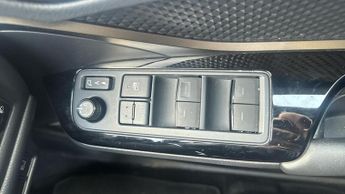 Toyota C-HR 1.8 VVT-h Design CVT Euro 6 (s/s) 5dr