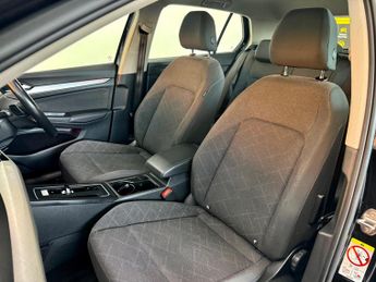 Volkswagen Golf 1.5 eTSI MHEV Life DSG Euro 6 (s/s) 5dr