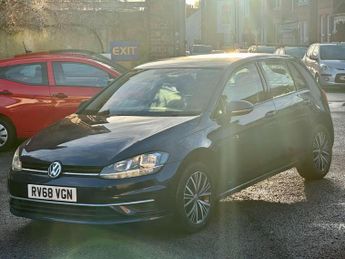Volkswagen Golf 1.6 TDI SE Nav DSG Euro 6 (s/s) 5dr