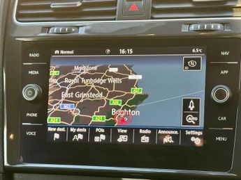 Volkswagen Golf 1.6 TDI SE Nav DSG Euro 6 (s/s) 5dr