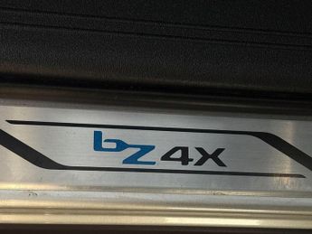Toyota bZ4X 71.4kWh Premiere Edition SUV 5dr Electric Auto AWD (11kW OBC) (2