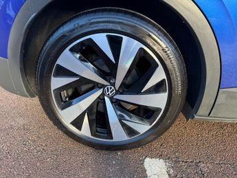 Volkswagen ID.4 Pro Performance 77kWh 1ST Edition Auto 5dr