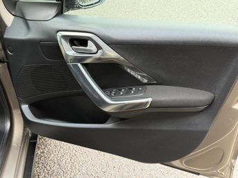 Peugeot 2008 1.2 PureTech Allure ETG Euro 6 (s/s) 5dr