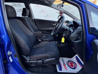 Honda Jazz 1.4 i-VTEC ES Plus CVT Euro 5 5dr