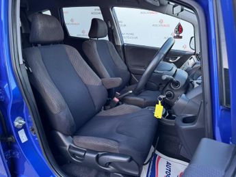 Honda Jazz 1.4 i-VTEC ES Plus CVT Euro 5 5dr