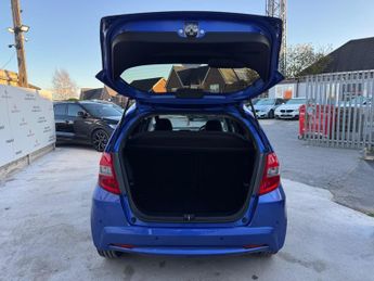 Honda Jazz 1.4 i-VTEC ES Plus CVT Euro 5 5dr