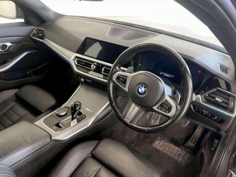 BMW 3 Series 2.0 330e 12kWh M Sport Touring Auto Euro 6 (s/s) 5dr