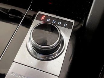 Land Rover Range Rover 4.4 SD V8 Autobiography Auto 4WD Euro 6 (s/s) 5dr