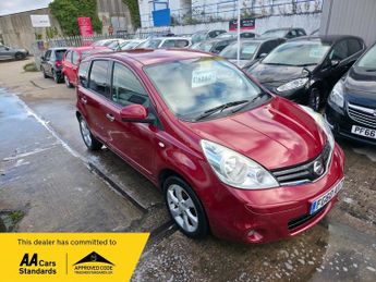 Nissan Note 1.6 16V Tekna Auto Euro 5 5dr