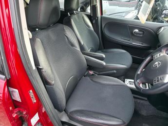 Nissan Note 1.6 16V Tekna Auto Euro 5 5dr