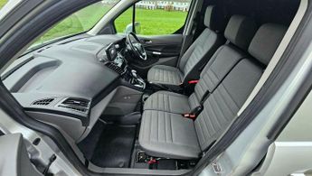Ford Transit Connect 1.5 250 EcoBlue Limited Auto L2 Euro 6 (s/s) 5dr