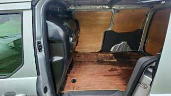 Ford Transit Connect 1.5 250 EcoBlue Limited Auto L2 Euro 6 (s/s) 5dr