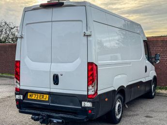 Iveco Daily 2.3D HPI 14V 35S 3520 HiMatic MWB H2 Euro 6 (s/s) 5dr