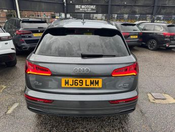Audi Q5 2.0 TDI 40 Black Edition S Tronic quattro Euro 6 (s/s) 5dr