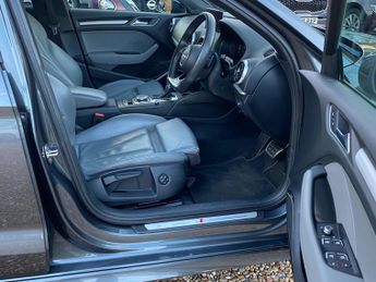 Audi S3 2.0 TFSI Black Edition S Tronic quattro Euro 6 (s/s) 4dr