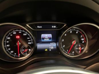 Mercedes-Benz CLA 1.6 CLA180 AMG Line Coupe 7G-DCT Euro 6 (s/s) 4dr