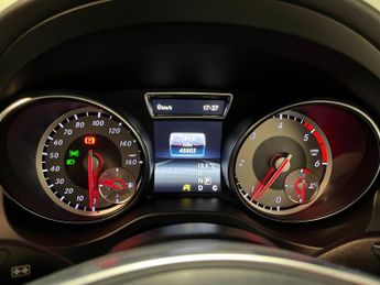 Mercedes-Benz GLA 2.1 GLA220d AMG Line (Premium) 7G-DCT 4MATIC Euro 6 (s/s) 5dr