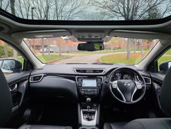 NISSAN QASHQAI 1.6 dCi Tekna SUV 5dr Diesel XTRON 2WD Euro 6 (s/s) (130 ps) **F