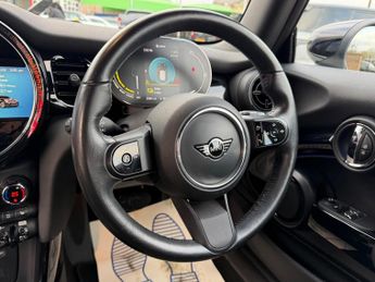 MINI Electric Hatch Cooper SE 32.6kWh Level 2 Auto 3dr