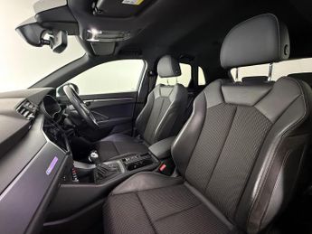 Audi Q3 1.5 TFSI CoD 35 S line S Tronic Euro 6 (s/s) 5dr