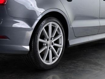 Audi A3 2.0 TDI Black Edition S Tronic Euro 6 (s/s) 4dr