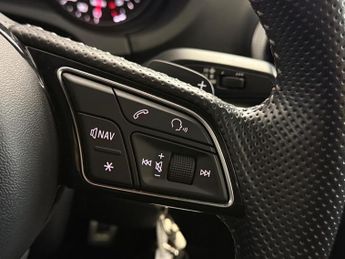 Audi A3 2.0 TDI Black Edition S Tronic Euro 6 (s/s) 4dr