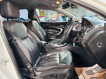 Vauxhall Insignia 2.0 CDTi Elite Nav Auto Euro 5 5dr