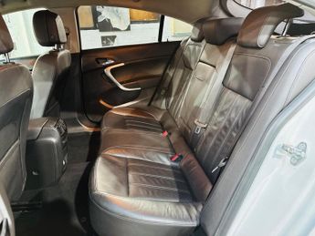 Vauxhall Insignia 2.0 CDTi Elite Nav Auto Euro 5 5dr