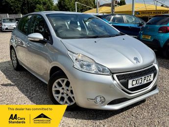 Peugeot 208 1.2 VTi Access+ Euro 5 5dr