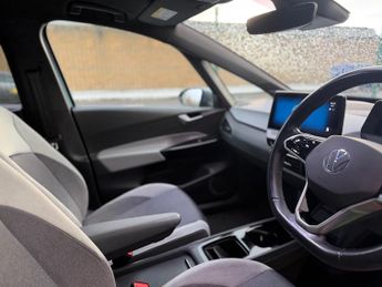 Volkswagen ID.3 Pro Performance 58kWh Business Auto 5dr