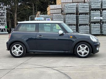 MINI Hatch 1.6 Cooper Steptronic Euro 4 3dr