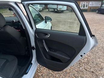 Audi A1 1.4 TFSI CoD Sport Sportback S Tronic Euro 5 (s/s) 5dr