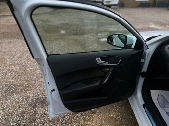 Audi A1 1.4 TFSI CoD Sport Sportback S Tronic Euro 5 (s/s) 5dr